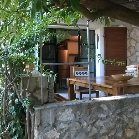 Hébergement de vacances House Renato *